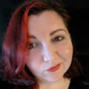 Meet your Posher, Caitlin